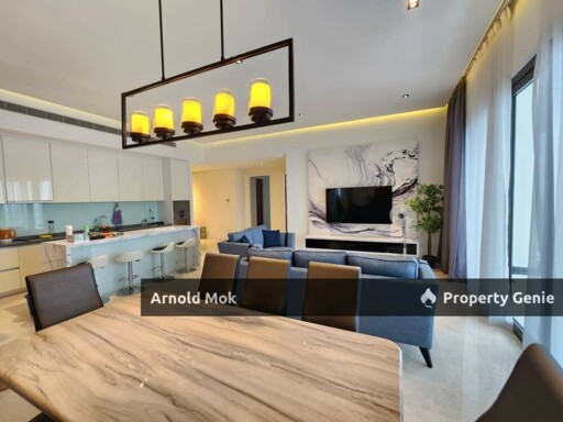 5 Bedrooms Condominium at The Astaka For Rent