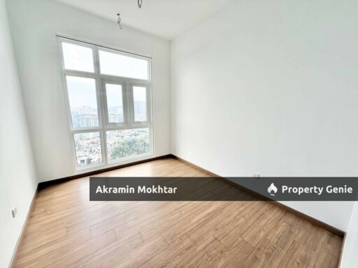 Freehold, Facing KLCC & 4 Parking | MET 1 Residences Condo, KL Metropolis, Dutamas KL .