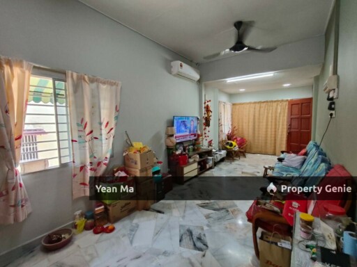 1st Storey Taman Bukit Rawang Jaya Renovation unit For Sale