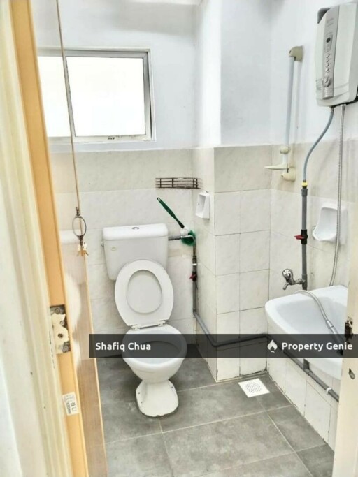 Block E Flora Damansara Apartment, Damansara Perdana For Sale
