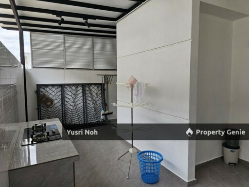 Fully Furnish & Extended Double Storey Terrace Serenia Arina Serenia City Sepang