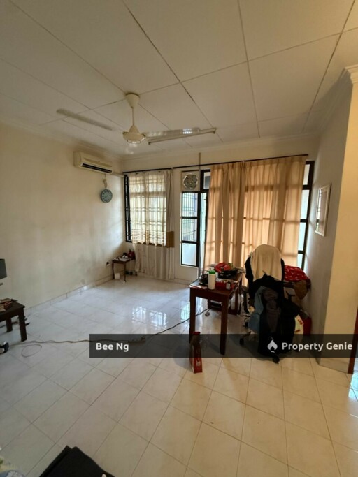 Taman Mutiara Rini / Jalan Utama / 2 Storey Terrace 20x90 / Full Loan / AAA Listing