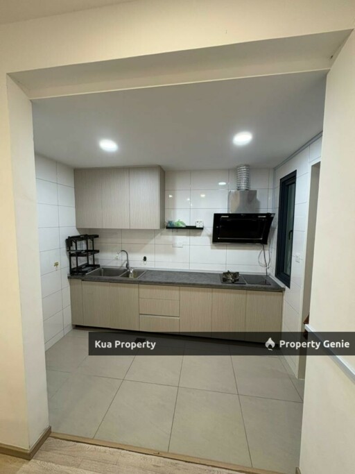 Vantage Residence Apartment