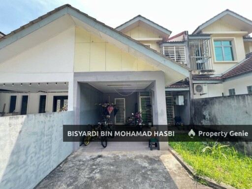Facing Open & Playground, Double Storey Taman Salak Perdana, Bandar Baru Salak Tinggi, Sepang.