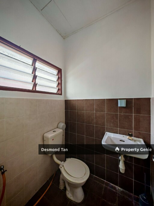 2 Storey Bukit Chedang, Oakland, Kampung Baru Rasah, Seremban (Semi-Furnished)