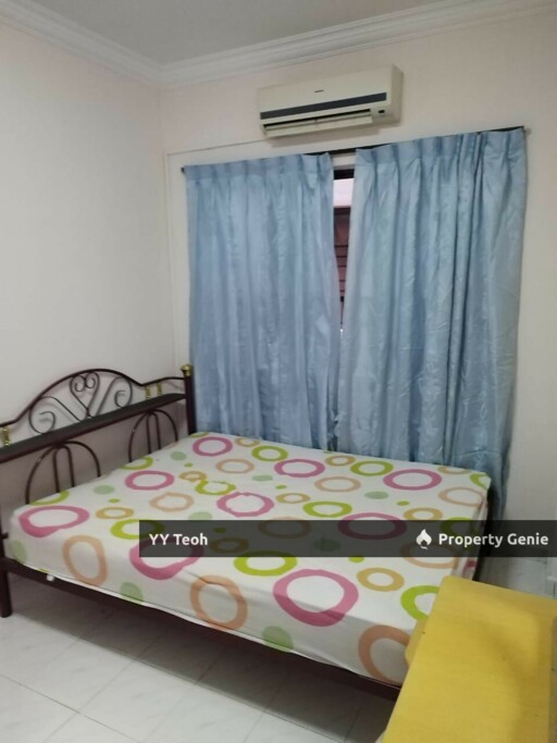 Straits Court Condominium Ujong Pasir 3R Unit