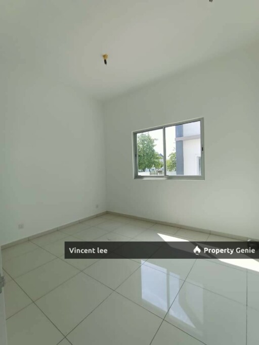 Corner Lot 47X70 Brand New Eco Forest 2 Storey Terrace [Facing North], Semenyih