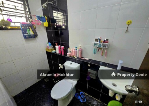 2 STOREY TERRACE HOUSE CELOSIA SAUJANA KLIA KOTA WARISAN