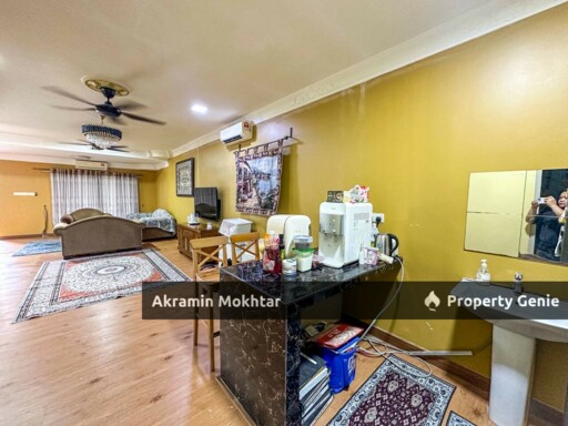 Freehold & Fully Renovated | 2 Storey Terrace Laman Delfina Nilai Impian Nilai N9