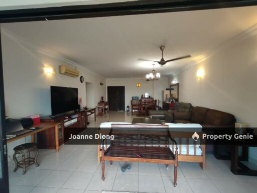 1 Utama Condo