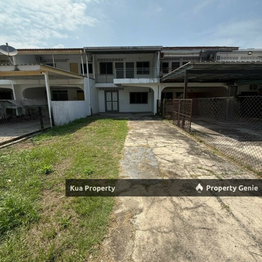 Double Storey Terraced House - For Sale Location: Jee Foh, Krokop, Miri