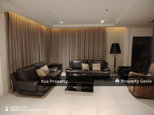Double Storey Semi Detached House at Jalan Seladah, Tabuan Heights