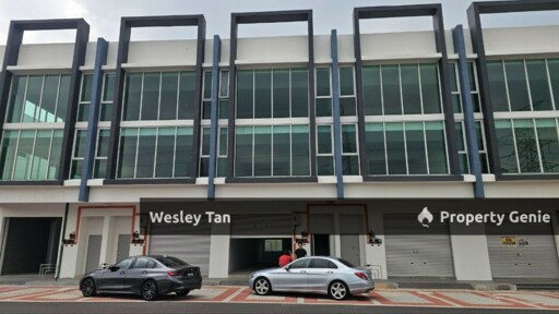 Skywiz Ayer Keroh Commercial 3Storey Shop Opposite Mamee Bank F&B Area