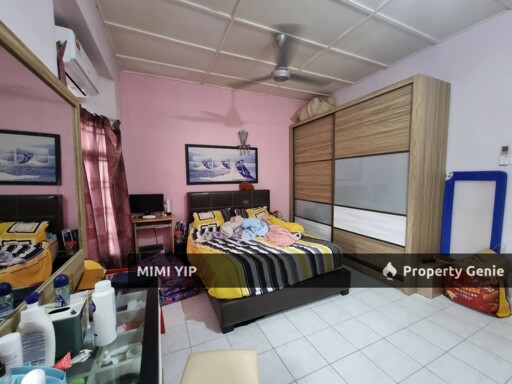 Bandar Mahkota Cheras Renovated Gated & Guarded