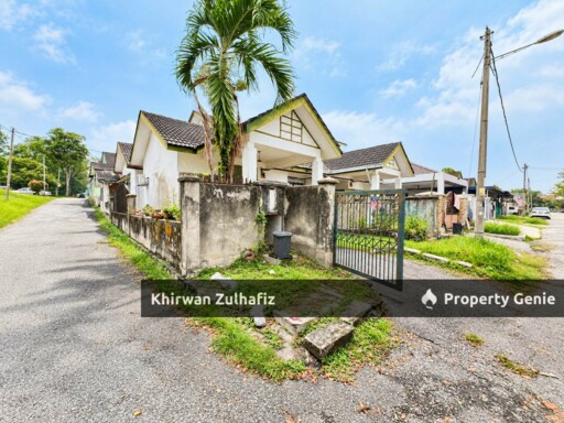End Lot Jalan Melatisari Single Storey Bandar Sungai Buaya Rawang For Sale