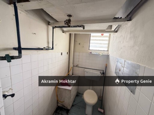 FLAT DESA PETALING, KL