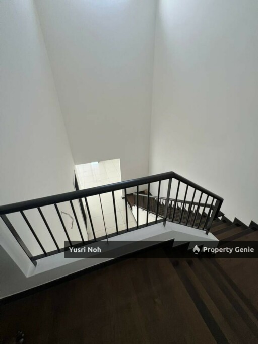 New Semi-D 2 Storey Elmina East - Under Warranty!