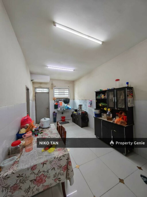 [RENOVATED] 2-Storey Jalan Tiram, Bandar Tiram For Sale