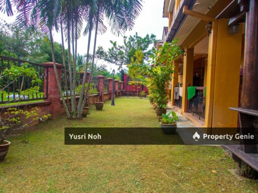 URGENT FOR SALE : 2 Storey Terrace House Corner Lot Jalan Adang Bukit Jelutong Shah Alam