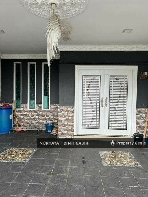 (FULLY RENOVATED) TERES SETINGKAT TAMAN TAS, KUANTAN