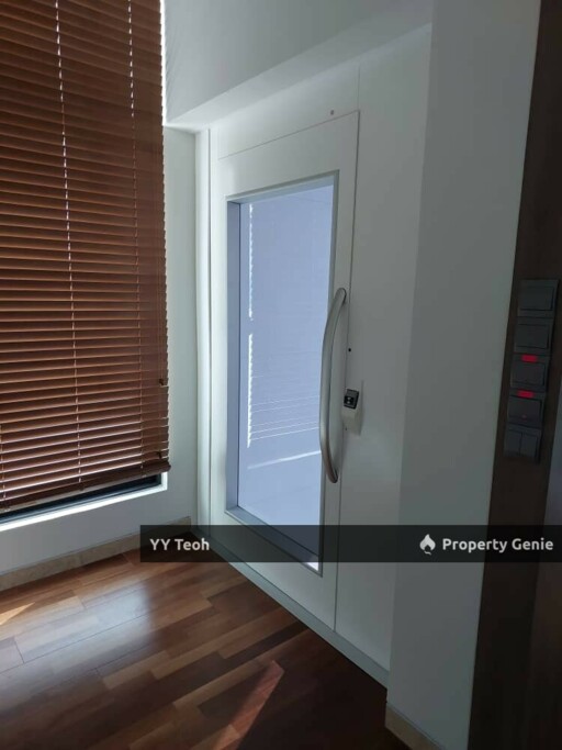 8 Residence Padang Temu 3 Storey Bungalow