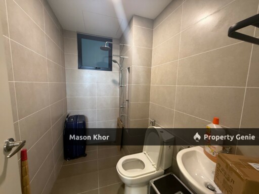 M-VISTA CONDO MIDDLE FLOOR 841sf 2CP PARTIALLY FURNISHED BATU MAUNG