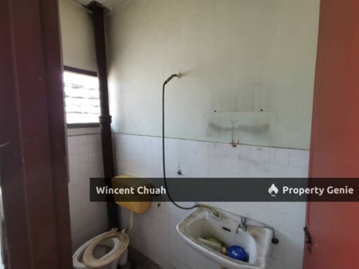 Freehold Taman Sri Muda, 2 Storey Terrace Seksyen 25