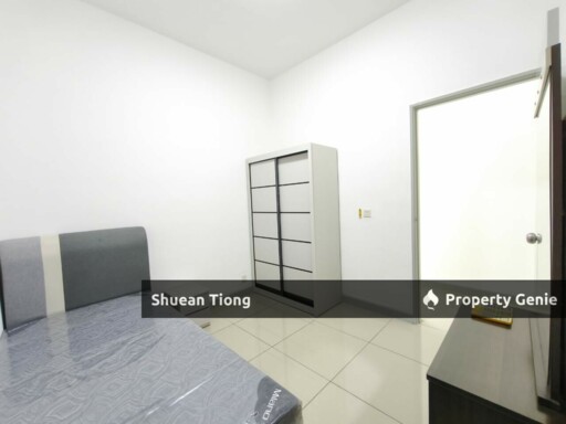 Greenfield Regency @ Tampoi Indah # Bedrooms Unit for Rent!