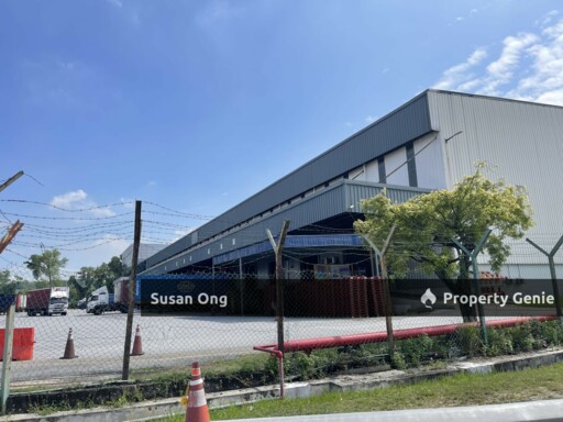 WTR-44 loading bays-Bukit jelutong-logistic