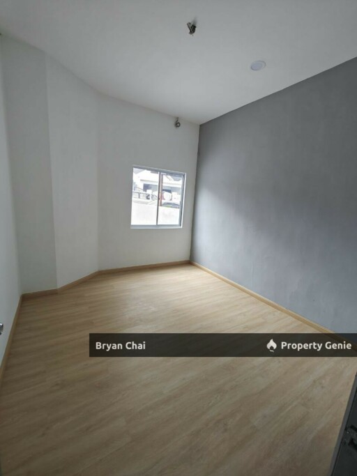 Desa Skudai Single Storey Corner Lot