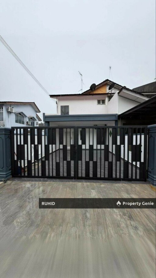 Freehold Endlot Double Storey Terrace For Sale @ Taman Muhibbah Saleng Senai | Fully Renovated