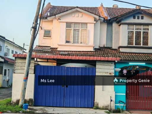 Male Room RM 350-End Lot 2 Storey house-Taman Sentosa @ Klang-Ready Now