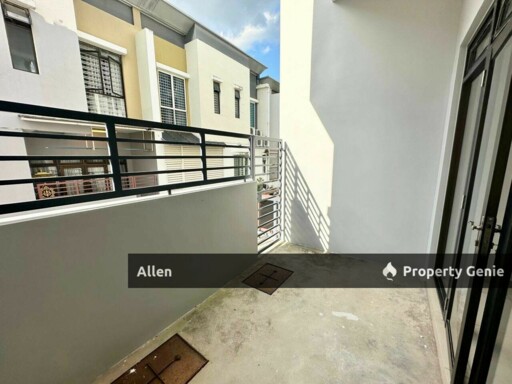 For Rent: Partially Furnished 2-Storey Superlink @ The Hills, Horizon Hills!
