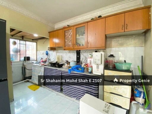 APARTMENT SRI MENANTI SRI DAMANSARA PJ SELANGOR