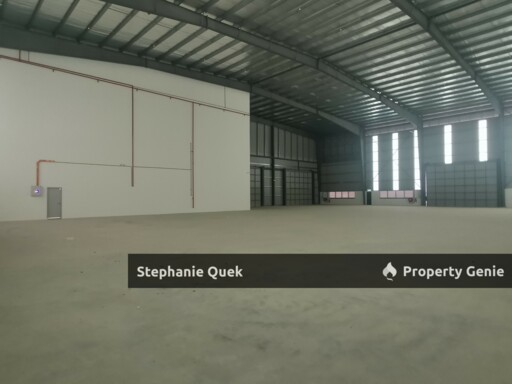 Puchong Selangor LS 57923 Corner Detached Factory Warehouse For Rent