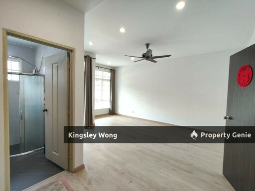 Pengkalan Tiara Double Storey Terrace House Below Bank Value Cash Back / Full Loan Available Near Station 18 Lahat Menglembu