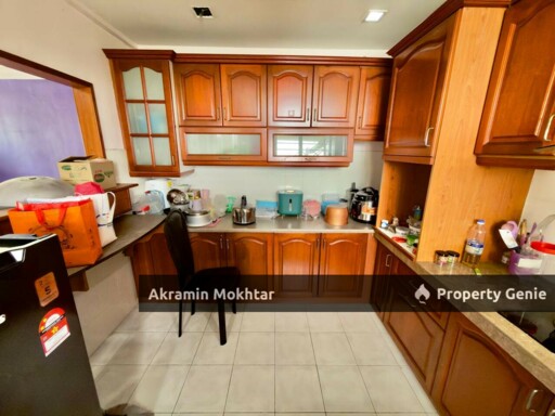 End Unit, Renovated & 1 Parking | Zamrud Apartment, Jalan Klang Lama Kuala Lumpur