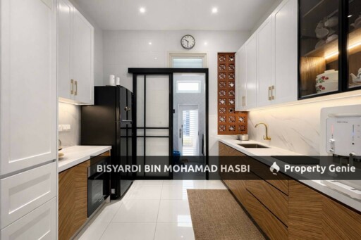 Fully Renovated & Fully Furnished Double Storey Terrace @ Merrydale, Eco Majestic, Semenyih.