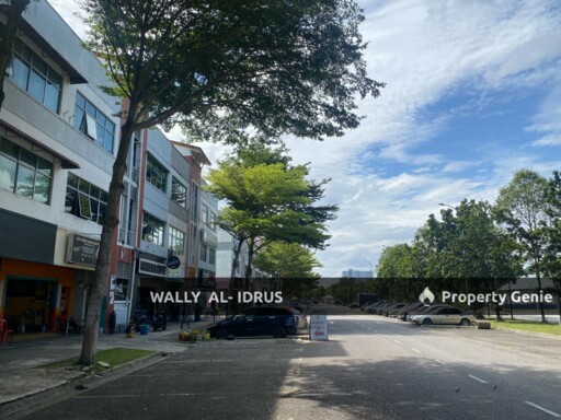 Single storey terrace house @ Taman Bukit Cheras, Kuala Lumpur