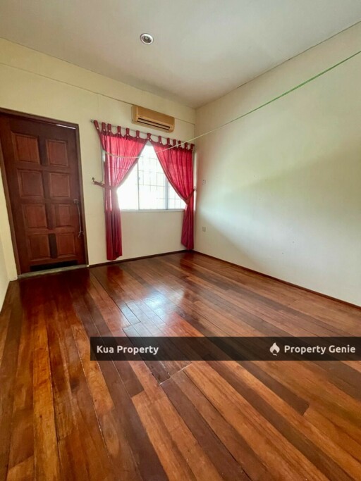 Double Storey Terrace Intermediate For Sale! at Everbright Estate
