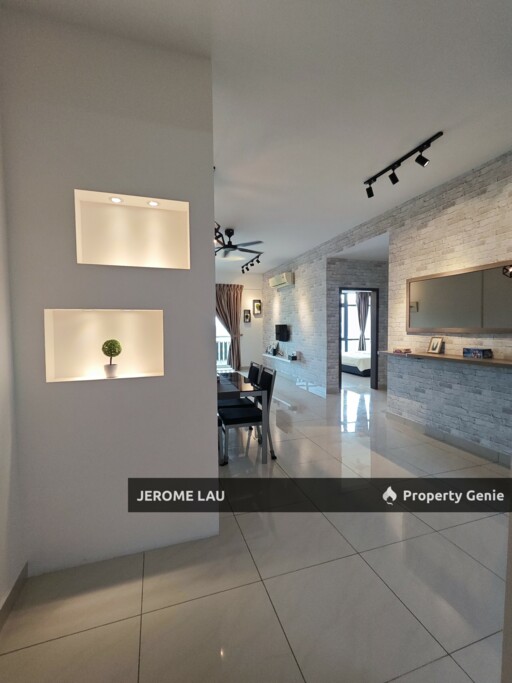 Kempas Indah D'secret Common Room for Rent