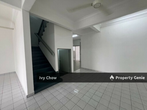Taman Mawar Double Storey for rent