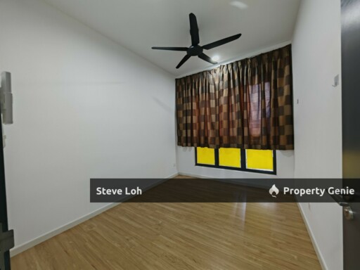 4bedroom Large Unit Next to Velocity Mall & MRT