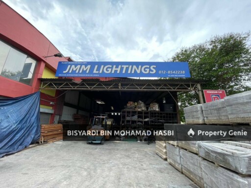 (FACING MAIN ROAD) CORNER LOT FACTORY WAREHOUSE, BANDAR BUKIT PUCHONG .