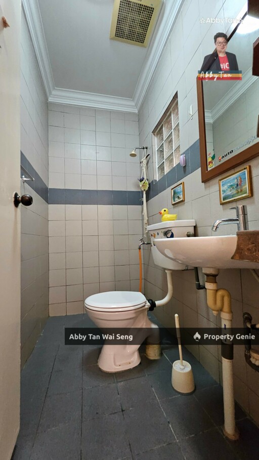 Kingfisher Phase 2 | 24′ Wide Terrace | Family-Oriented Surroundings