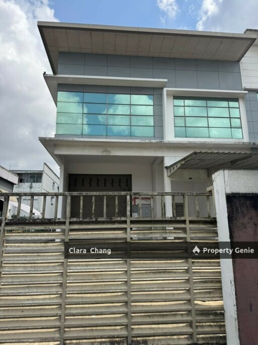 Taman Kempas Utama 1.5 Storey Semi D Factory for Rent