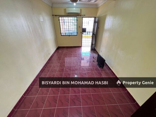 FULLY RENOVATED 2 STOREY TERRACE, BANDAR TASIK KESUMA, BERANANG .