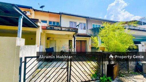 FREEHOLD &  NEAR MRT | Double Storey Taman Serdang Raya Seri Kembangan Selangor