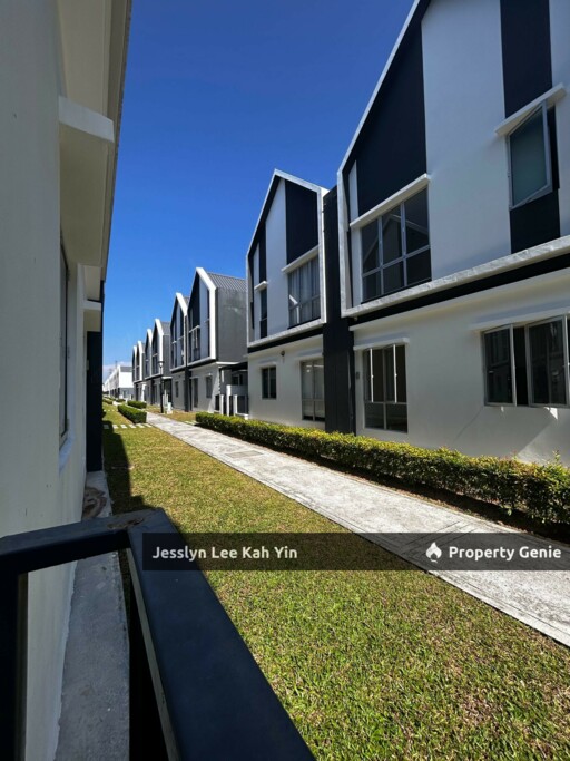 Eco Forest Semenyih Garden Home [Garden View, Have Land]