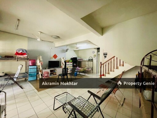 DOUBLE STOREY TERRACE HOUSE SEKSYEN 8 KOTA DAMANSARA JALAN PEKAKA